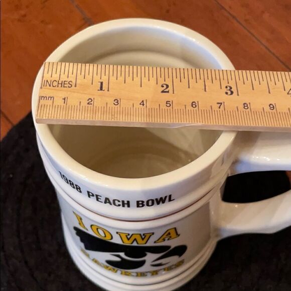 Vintage Iowa Hawkeye '88 Peach Bowl Stein - Picture 7 of 8